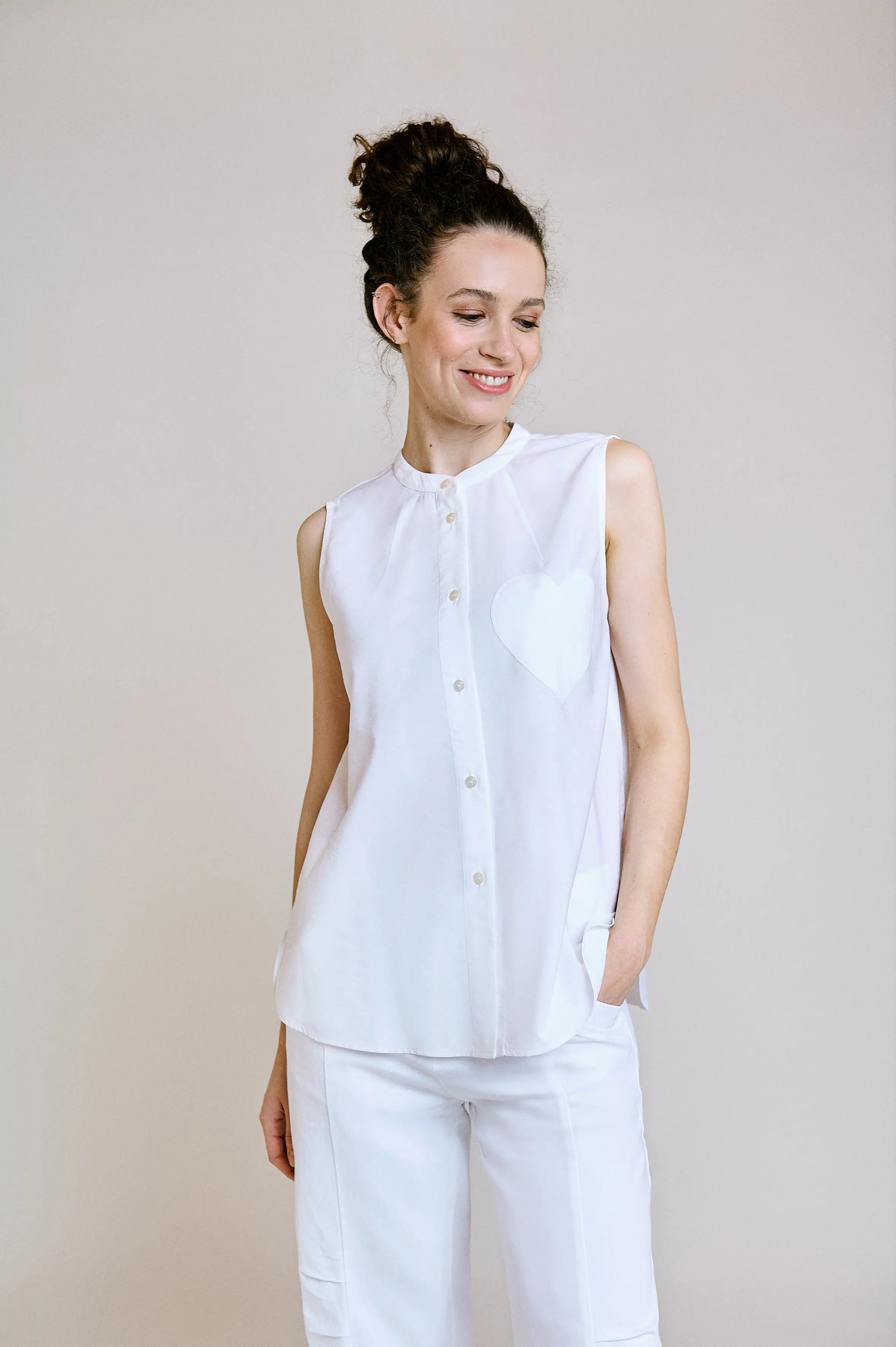 Ärmellose Popelinebluse VON&ZU