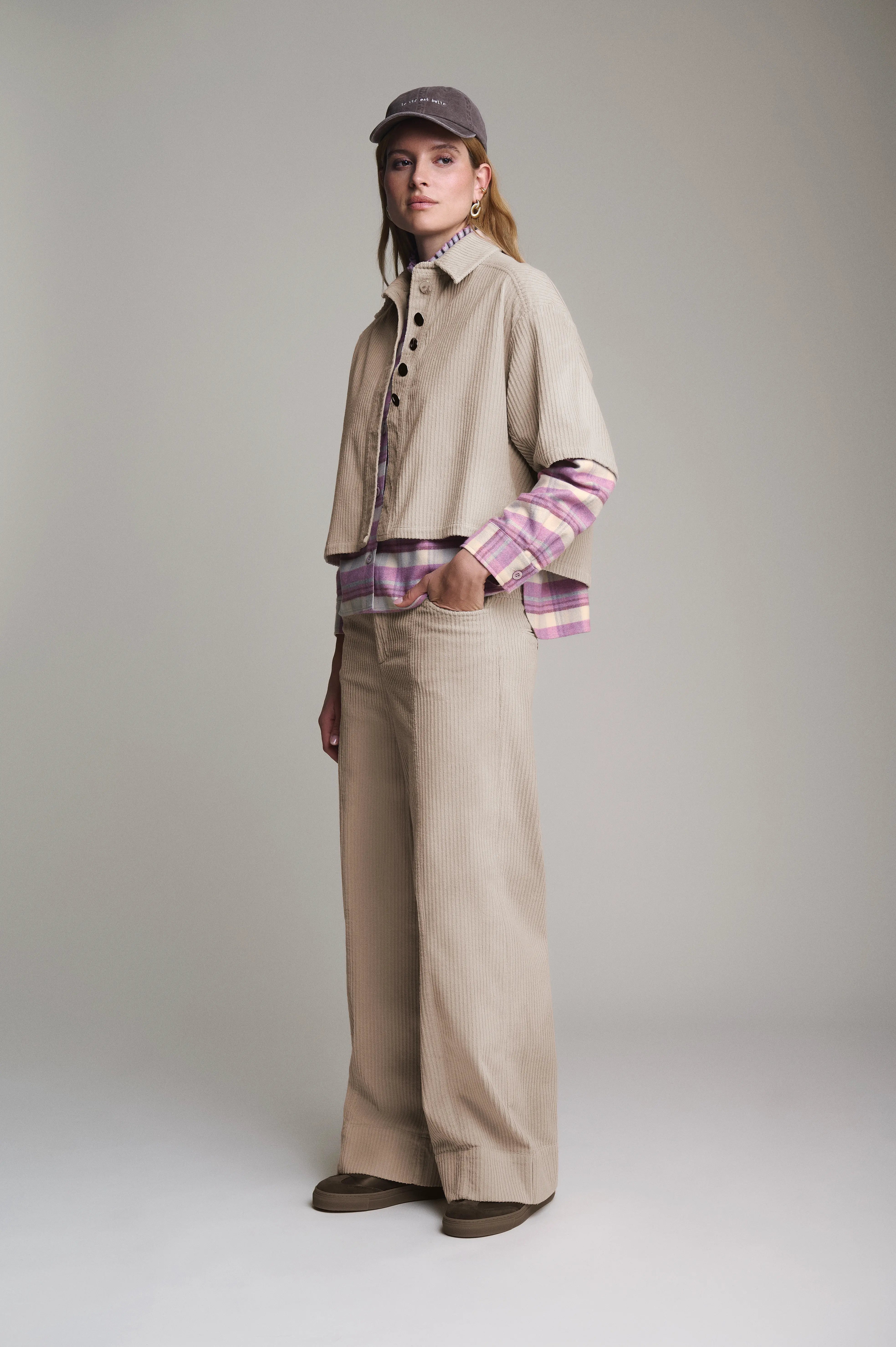 Cordhose mit weitem Bein VON&ZU